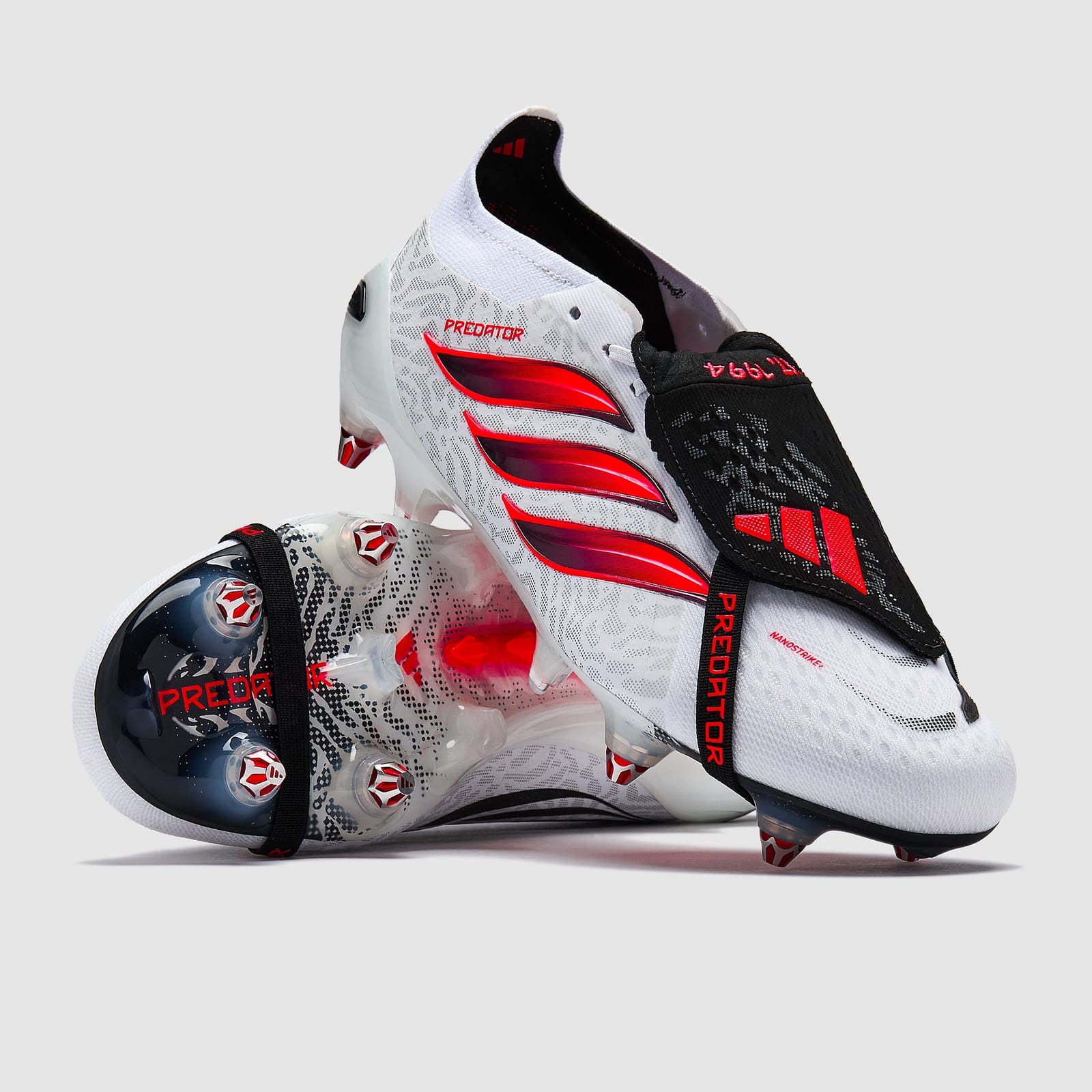 Color Ftwr White/Solar Turbo/Core Black